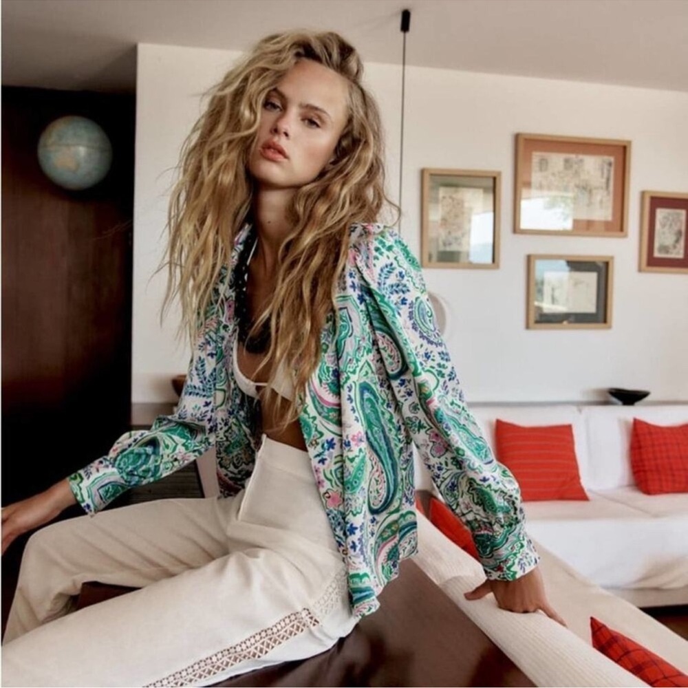 ZARA Paisley Print Satin Blouse Sz M Green Pink Boho Button Front